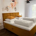 Boleslaviaapartments - Arte 2 - Parking Free, Ev Apartment *